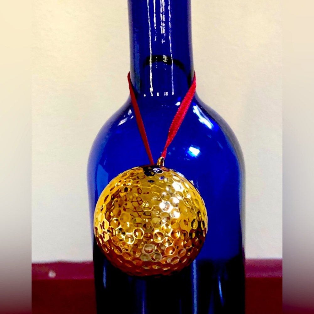 Gold Golf ornament